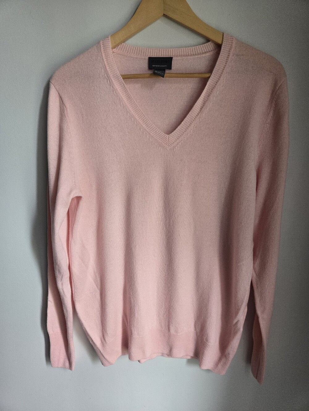 STATE FUSIO Prenium Quality Pink V-Neck Merino Wool & Cashmere Knit Sweater